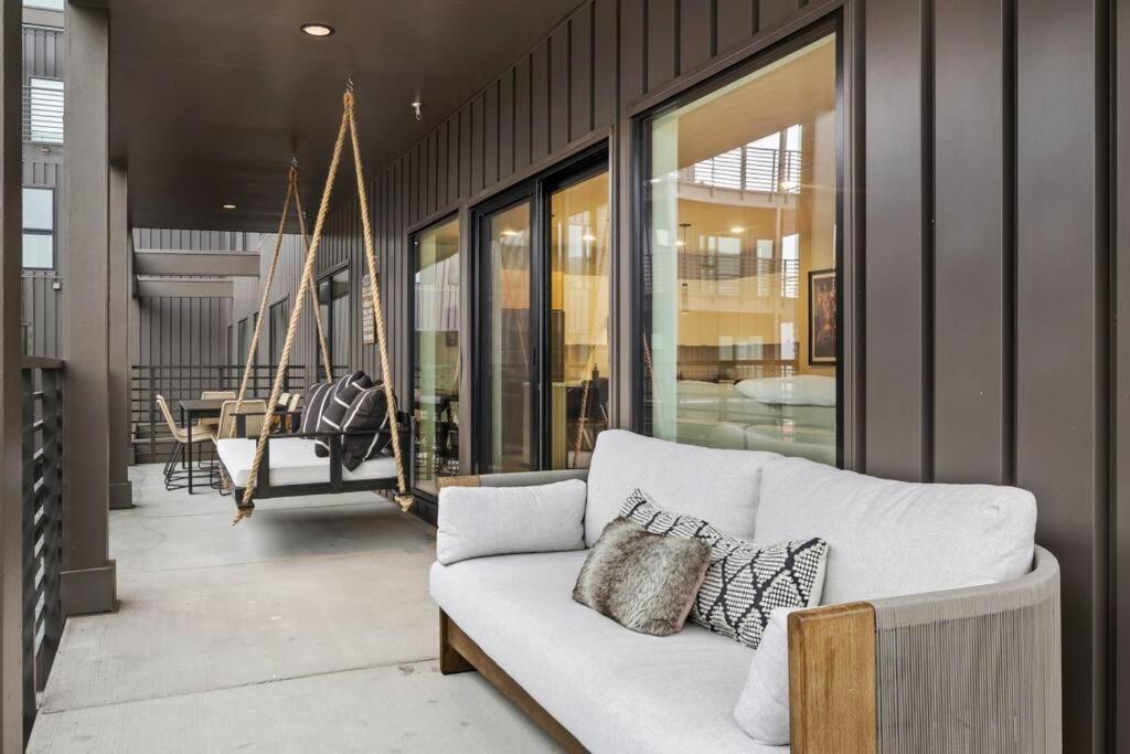 Ferienwohnung Skyline View, Pool, Gym, Balcony'S, Walk To Bway! Nashville Exterior foto